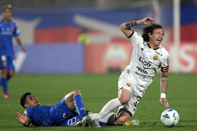 Impactante desplome y casi definitivo para Guaraní en la Copa Sudamericana.