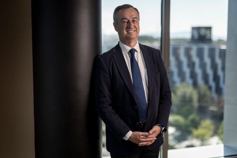 César González-Bueno (Banco Sabadell): «El rechazo de esta operación es de toda España. La gente no quiere que más bancos desaparezcan»
