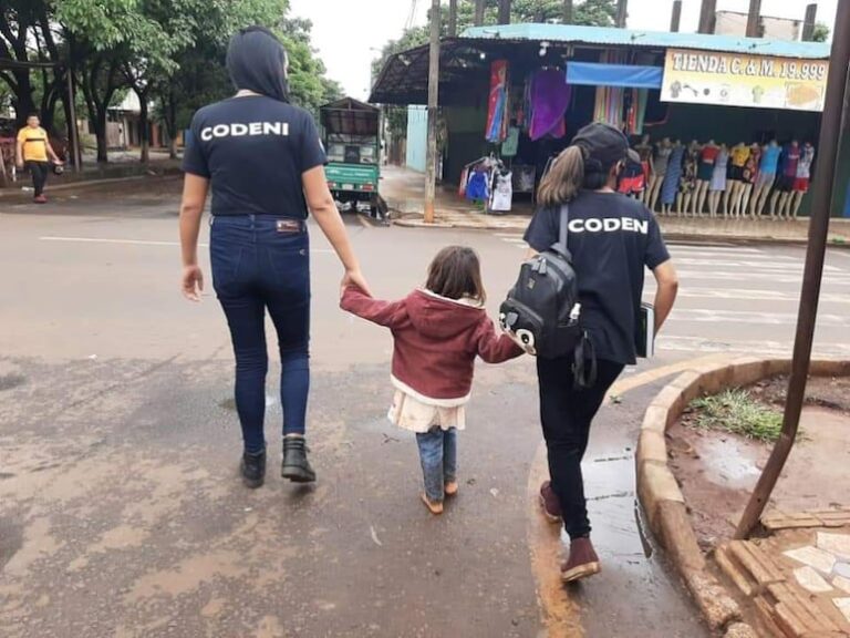 Denuncias en Fono Ayuda del Minna por falta de cuidado.
