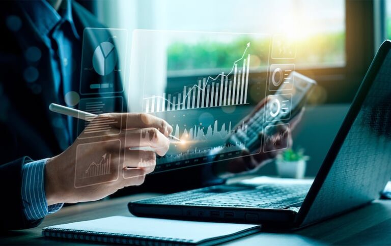 Incentivos para inversores: Análisis de leyes económicas en negocios.