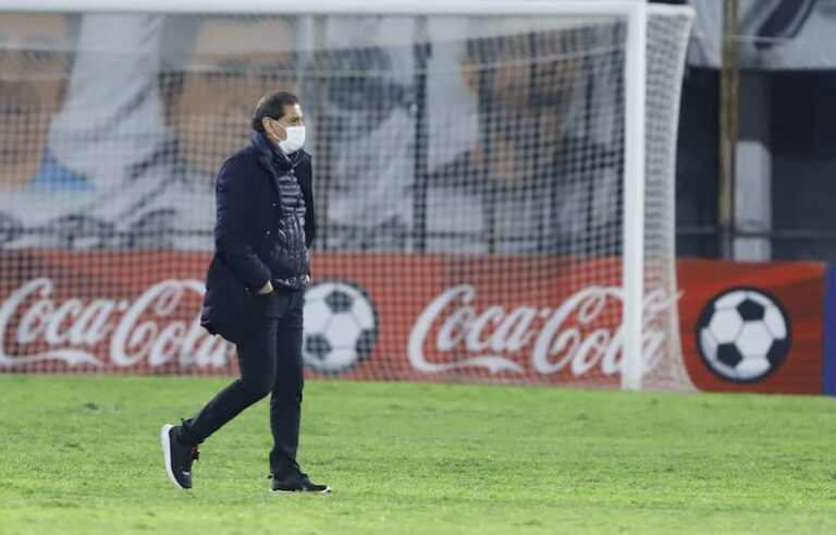 El día en que Ramón Díaz cedió un trofeo ante Cerro Porteño – Olimpia.