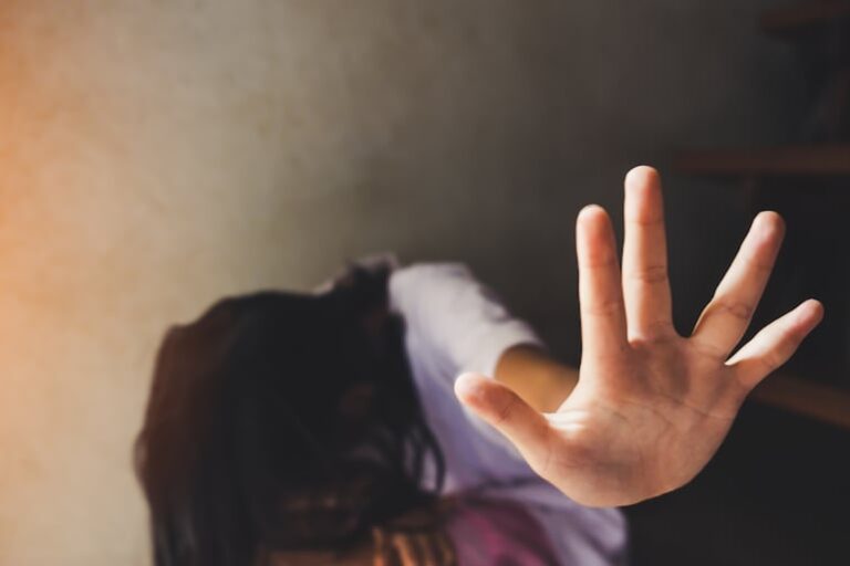 Niña de 12 años quedó embarazada y el responsable sería su propio hermano