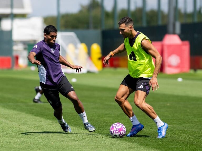 Manchester United según Diego León: “Se está aclimatando correctamente” – Fútbol Internacional