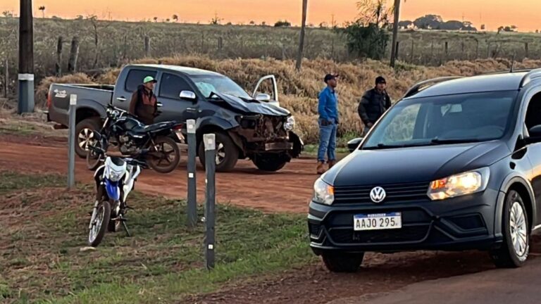 Accidente en ruta PY05 causa heridas a dos motociclistas en Cerro Corá.