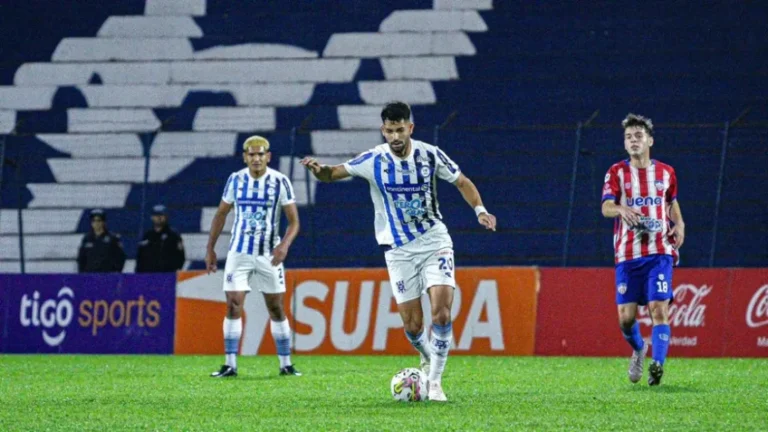 Remontada agónica: 2 de Mayo venció a Encarnación en un final de película por la Copa Paraguay