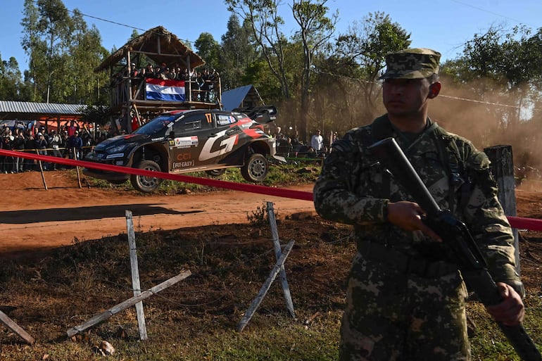 Rally de Paraguay: Sébastien Ogier a un paso de la