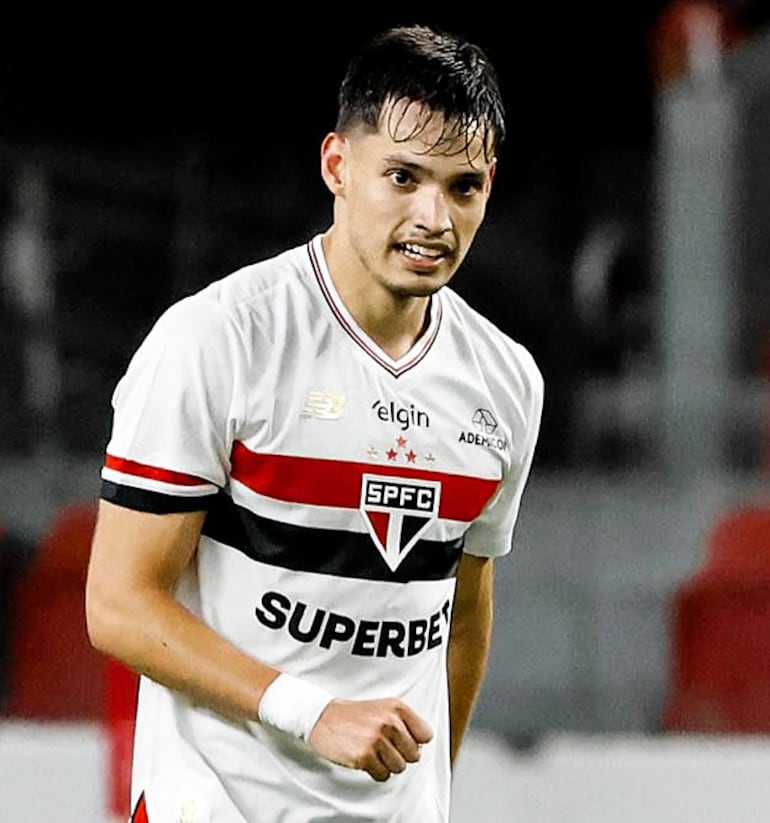 Damián Bobadilla anota su primer gol de la temporada -