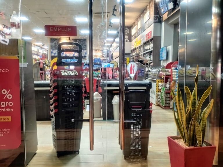 Biggie: Cámara Nacional de Comercio cuestiona decisión gubernamental.