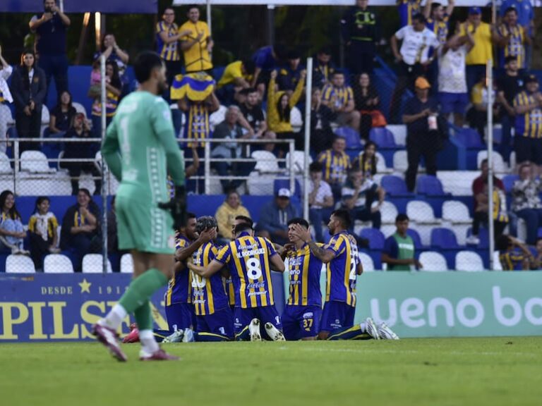 Sportivo Ameliano contra Sportivo Luqueño: Horario del partido de fútbol de hoy.