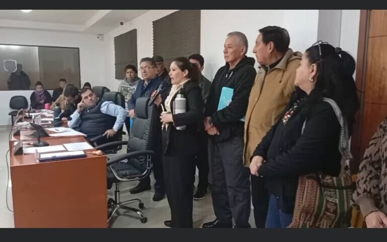 Contraloría luqueña critica el silencio de ediles sobre pasarela.