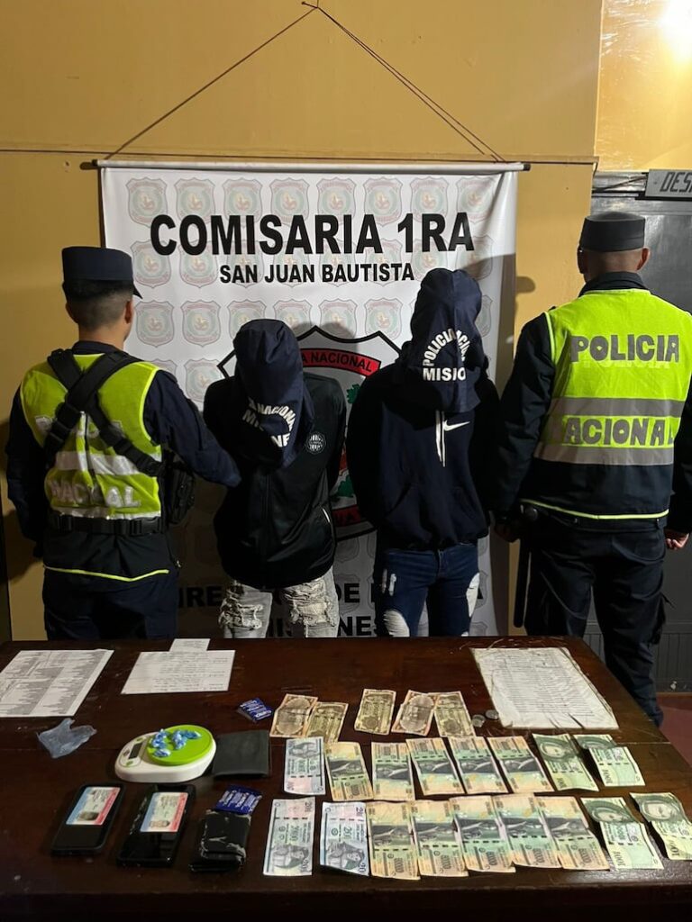 Dos jóvenes arrestados en Misiones por posesión de cocaína.