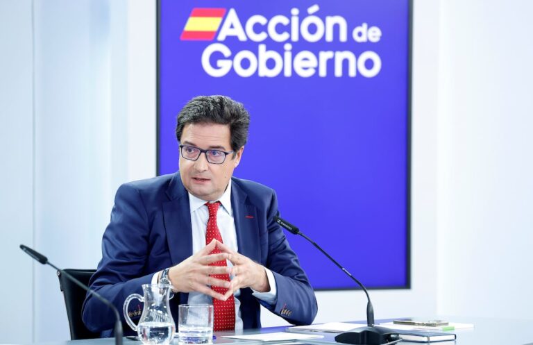 El gobierno cancela un contrato de defensa con los equipos de Huawei | Economía