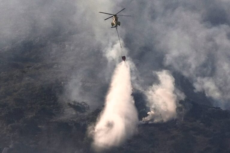 El incendio llena de España: declaró la fase previa a la emergencia después de miles de desalojo en León, Madrid y Cádiz | España