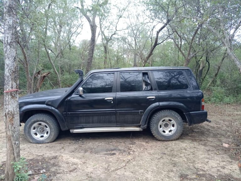 Encuentran automóvil de argentino perdido en Parque Cerro León