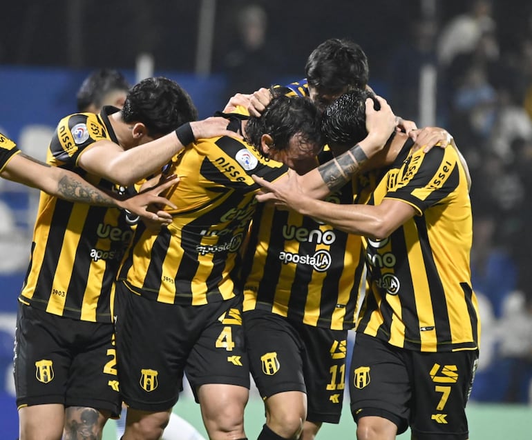 Guaraní se enfrenta a Benjamín Aceval por un lugar en