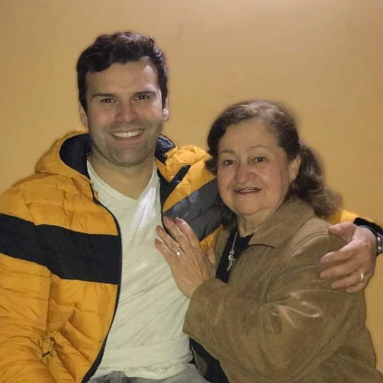 Hermano de Cabrera Petters, «pobre», gana G. 17 millones.