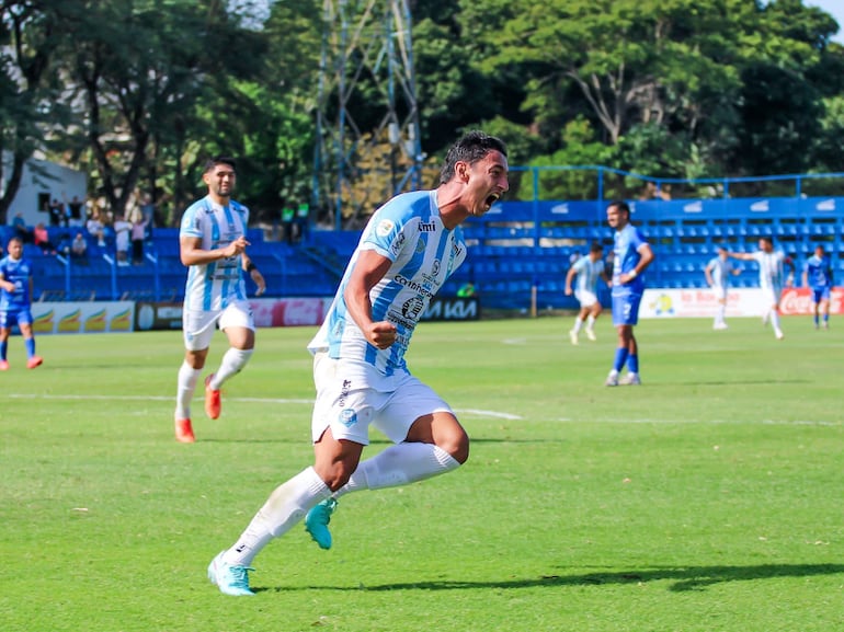 Guaireña triunfa en Villa Elisa - Torneo de Ascenso en