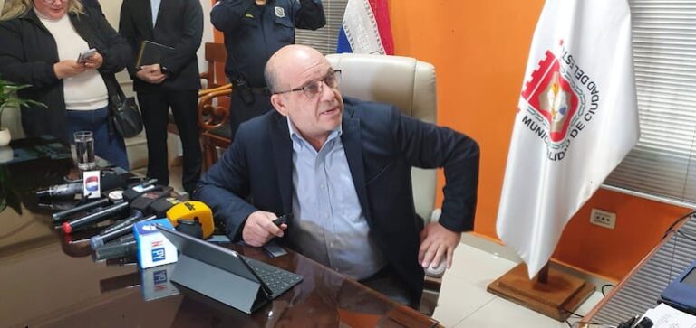 Interventor denuncia «cajas paralelas»; equipo de Prieto responde.