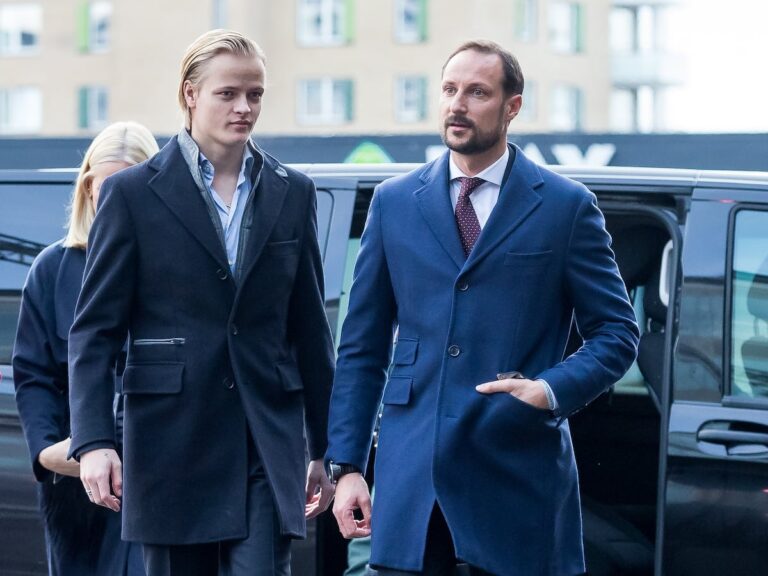 Las primeras palabras de Haakon de Noruega después de la imputación de Marius Borg Høiby por cuatro crímenes de violación: «Ha sido desafiante y difícil»