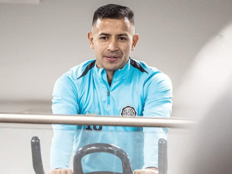 Derlis González: lesión muscular y fuera del partido contra Luqueño