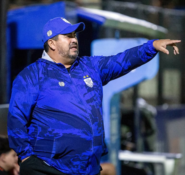 Ameliano: Estrés por los resultados negativos - Sportivo Ameliano