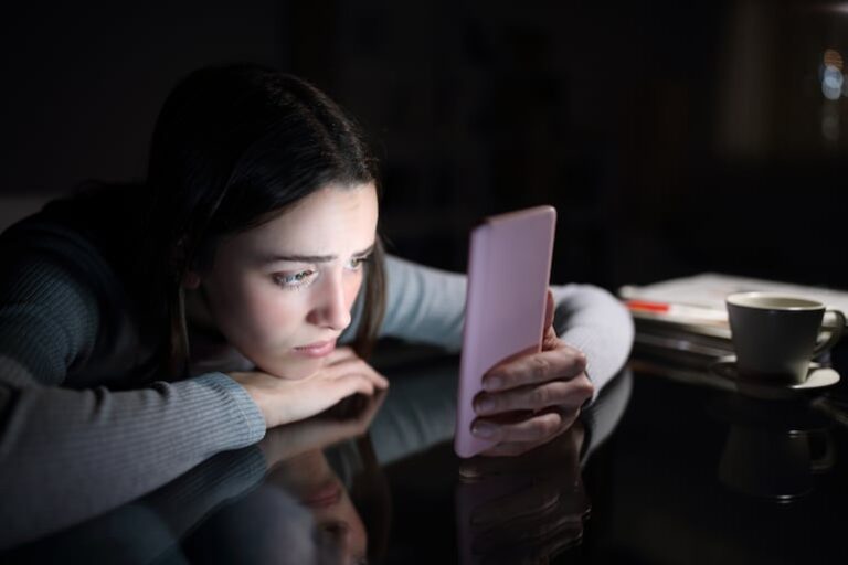 Redes sociales y salud mental: alertan sobre sobreexposición.