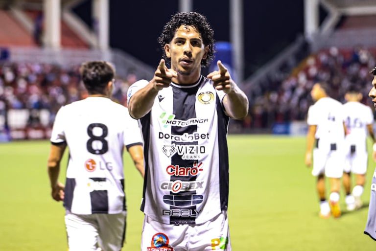 Copa Centroamericana: San Miguelito se enfrenta al Diriangén de Renzo