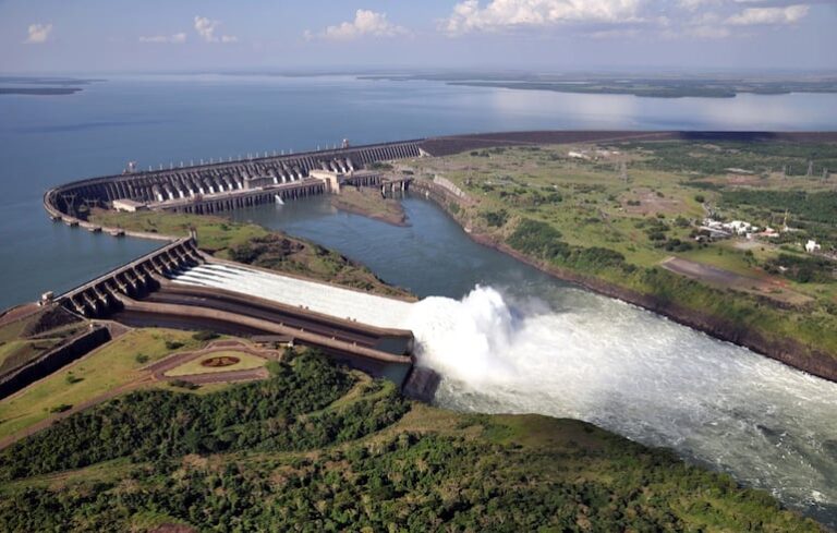 Técnicos colorados ignoraron el Anexo C del Tratado Itaipú.