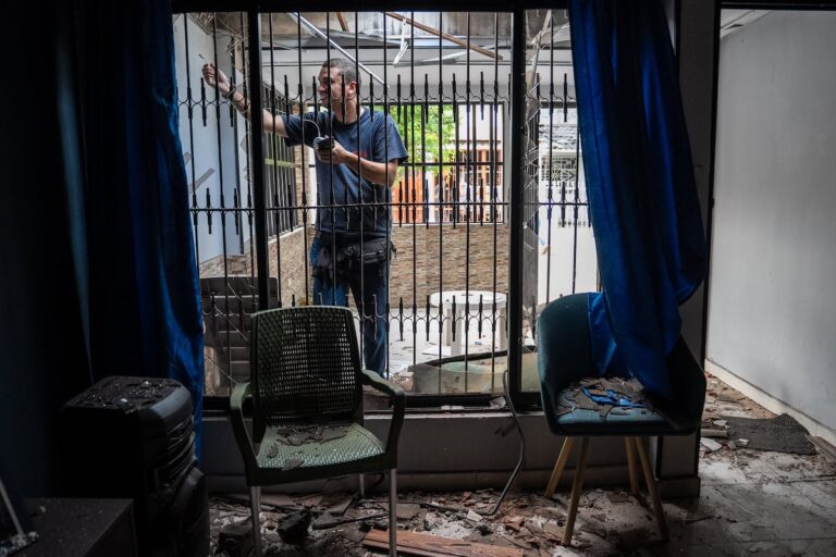 «Tenemos la guerra a la habitación de la casa»: el terrorismo golpea a Cali y lleno de dolor a Colombia