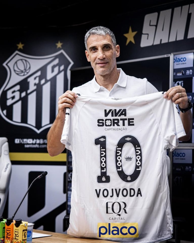 "Vojvoda se presenta como entrenador del Santos y expresa su