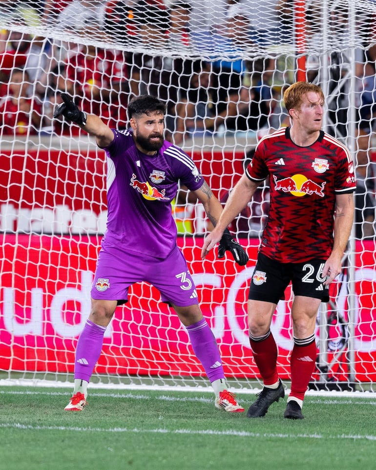MLS: Messi regresa y el paraguayo Coronel detiene un penal
