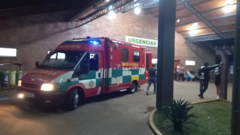 Descansaba en casa y acabó en urgencias por bala perdida.