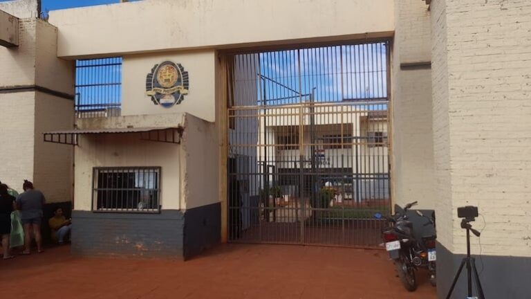 Descubren celdas VIP en la Penitenciaría Regional de Pedro Juan Caballero.