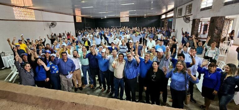 Carapeguá: Alianza para reorganizar PLRA y ganar intendencias.
