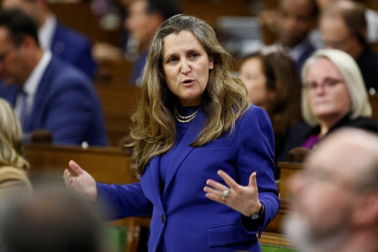 Chrystia Freeland anuncia su despedida a la política canadiense