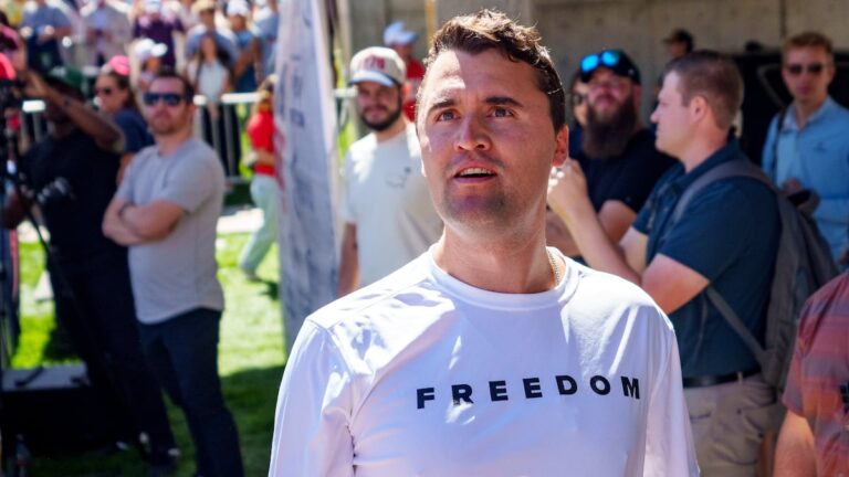 El FBI evita que el sospechoso del asesinato de Charlie Kirk: Tyler Robinson, un vecino de 22 años de Utah