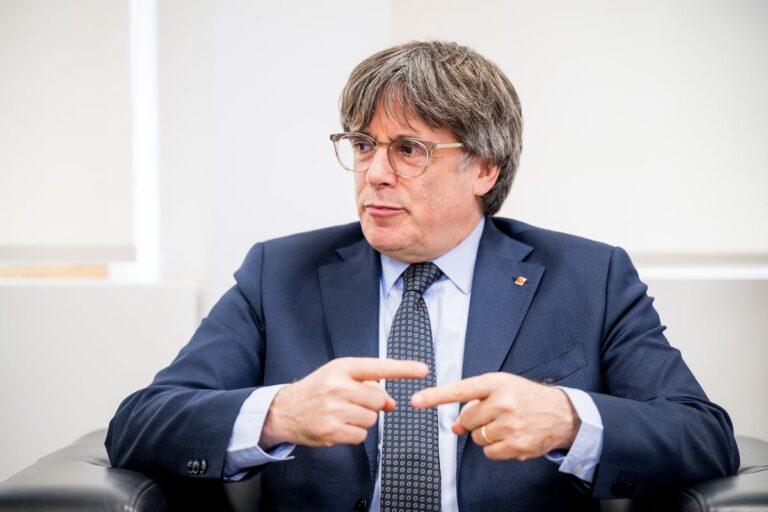 El constitucional ralentiza los recursos de la amnistía hasta que decida sobre las posibilidades de tres magistrados