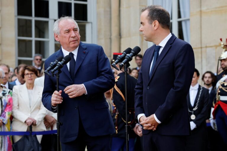El nuevo primer ministro francés, en su inauguración: «Tendrás que romperse, ser más creativo»
