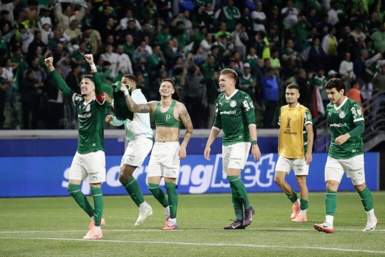 Palmeiras, dirigido por Gustavo Gómez, avanza a las semifinales de la Copa Libertadores.