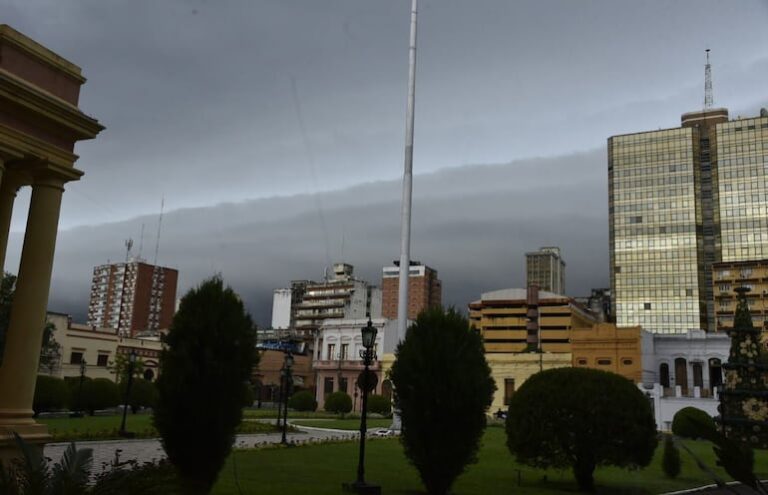 Lluvias y tormentas: semana atípica según meteorología.