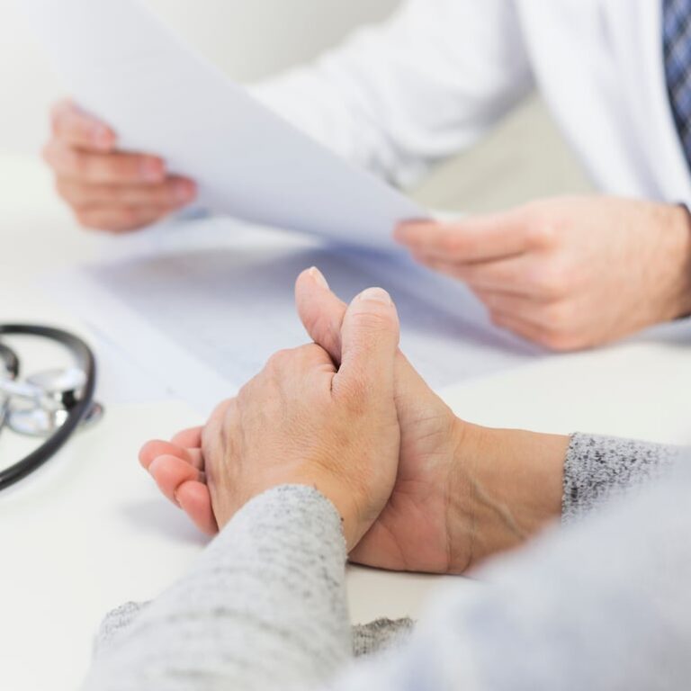 Médicos deben capacitarse sobre la rara amiloidosis enfermedad.