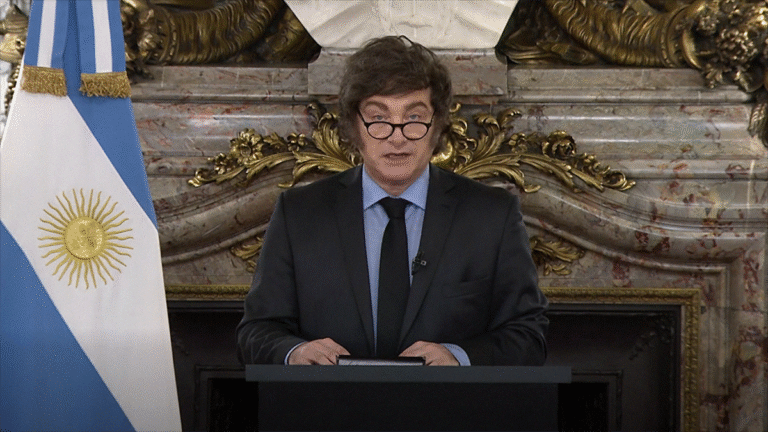 Milei defiende el ajuste fiscal, pero promete concesiones: «Lo peor ha sucedido»