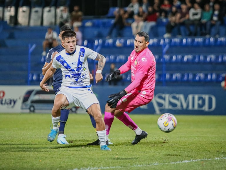 Trinidense contra Ameliano: Horario y dónde seguir el partido de
