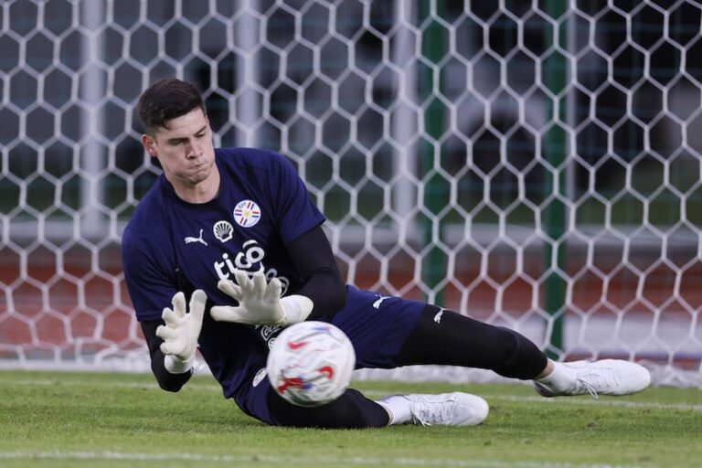 Eliminatorias Sudamericanas: ¿Es Orlando Gill la gran novedad en la selección de Paraguay?