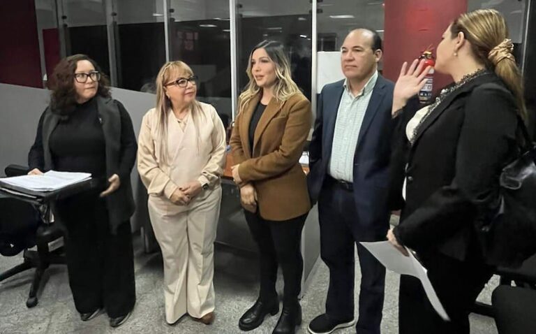 “Presidente debe ser ejemplo, no recurrir a la fuerza”
