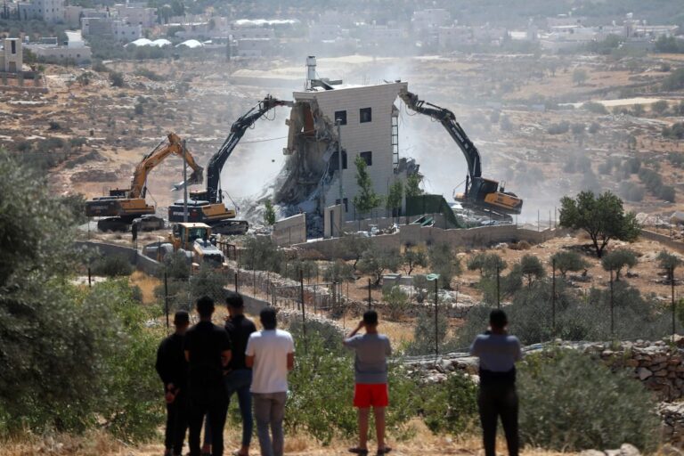 Trump alimenta las expectativas de un alto incendio en Gaza en la víspera de su reunión con Netanyahu