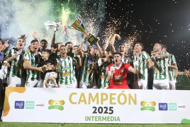 Rubio Ñu triunfa con una contundente victoria y festeja el campeonato junto a su afición – Fútbol de Intermedia