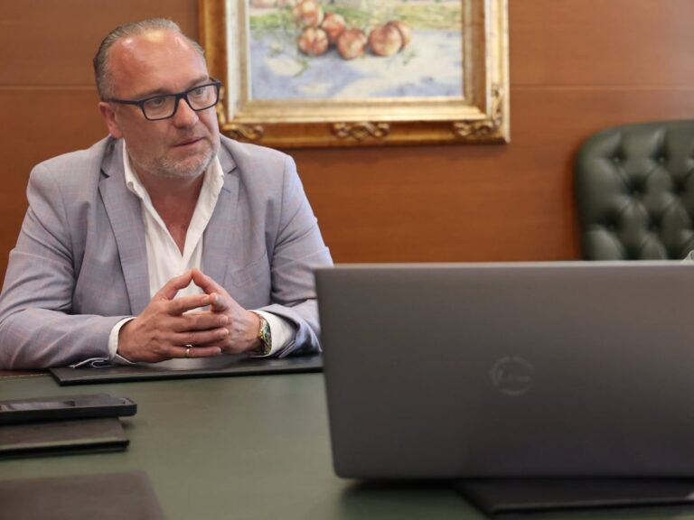Un tribunal procesa al alcalde de Arroyomolinos por presunta prevaricación, falsedad y malversación de fondos
