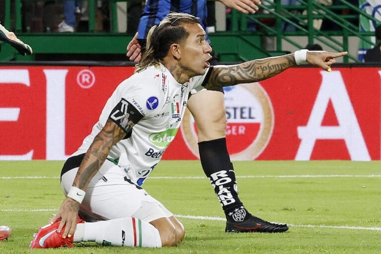 Despedida de Moreno, quien se suma a Barcos, Roque Santa Cruz y Vargas como los eternos guerreros de la Copa – Fútbol Internacional.