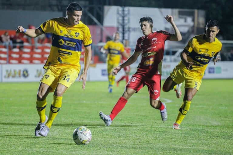 El 12 de junio, VH dejó pasar la ocasión de acercarse – Fútbol de Intermedia.